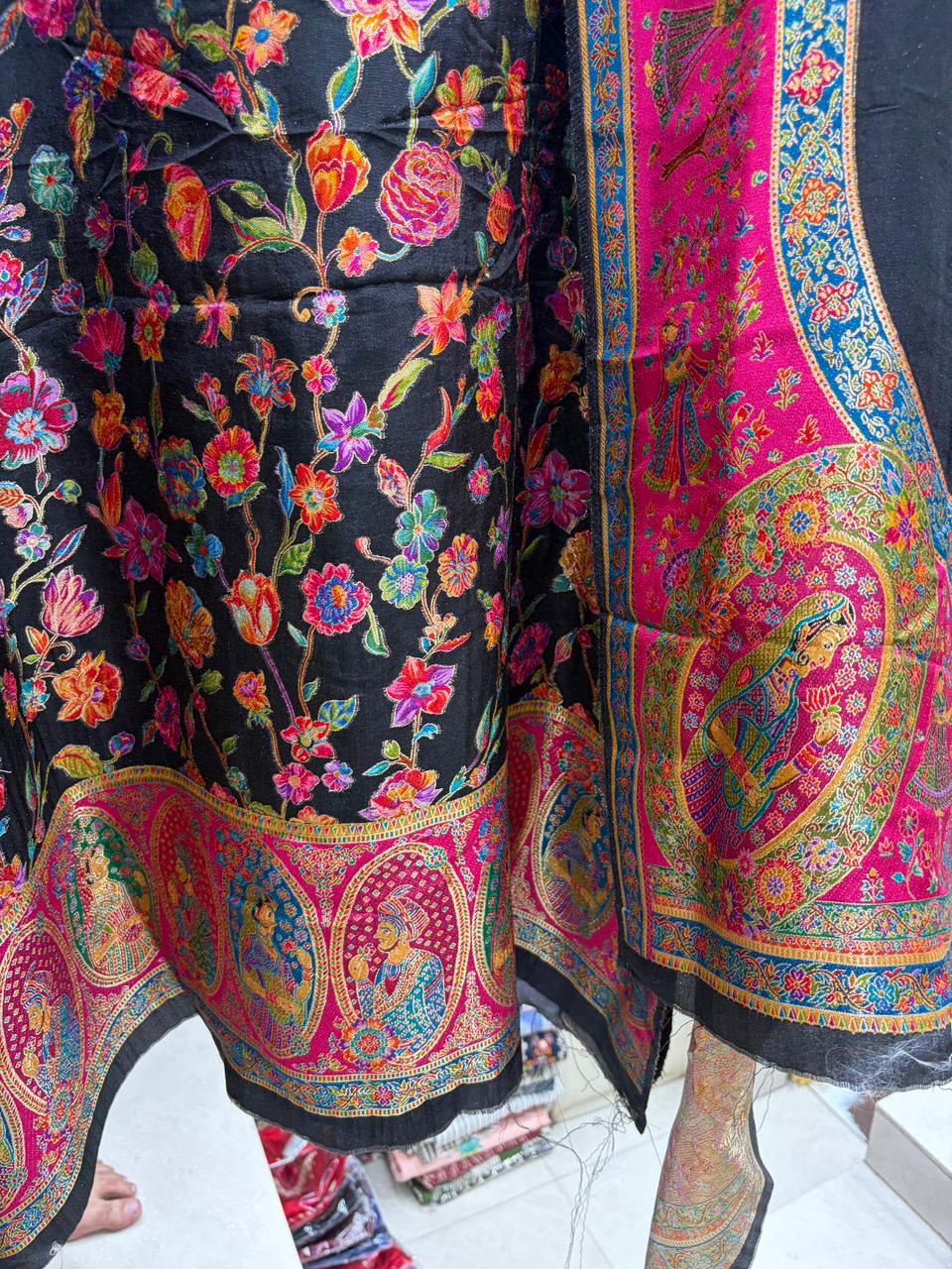 Pure Silk Weaving Front Jaal Flowers Ghera