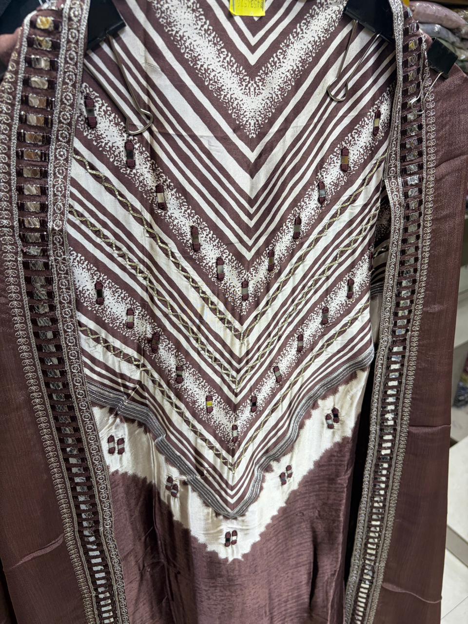 Gajji Chivron Print V Style Neck - Design no 18