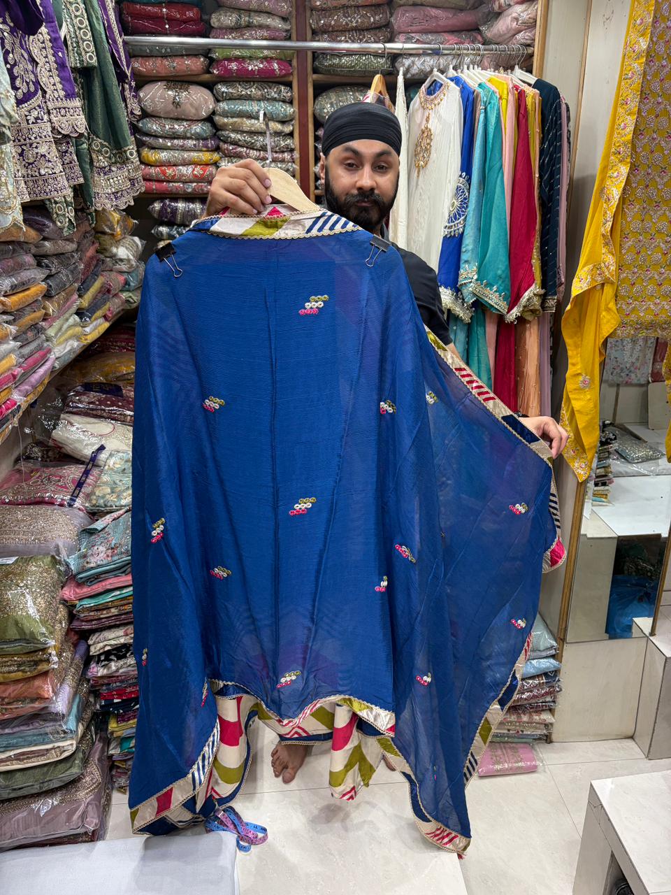 Gajji Laheriya Phulkari Neck Chinnon Dupatta - 19