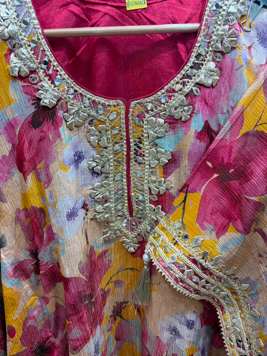 Crushed Shimmer Digital Mirror kaftan