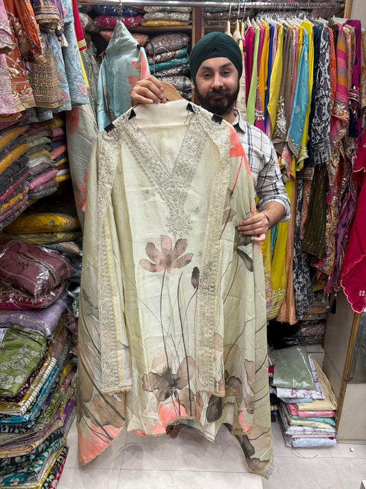 Muslin Floral Print V Neck Heavy Dupatta D no 3