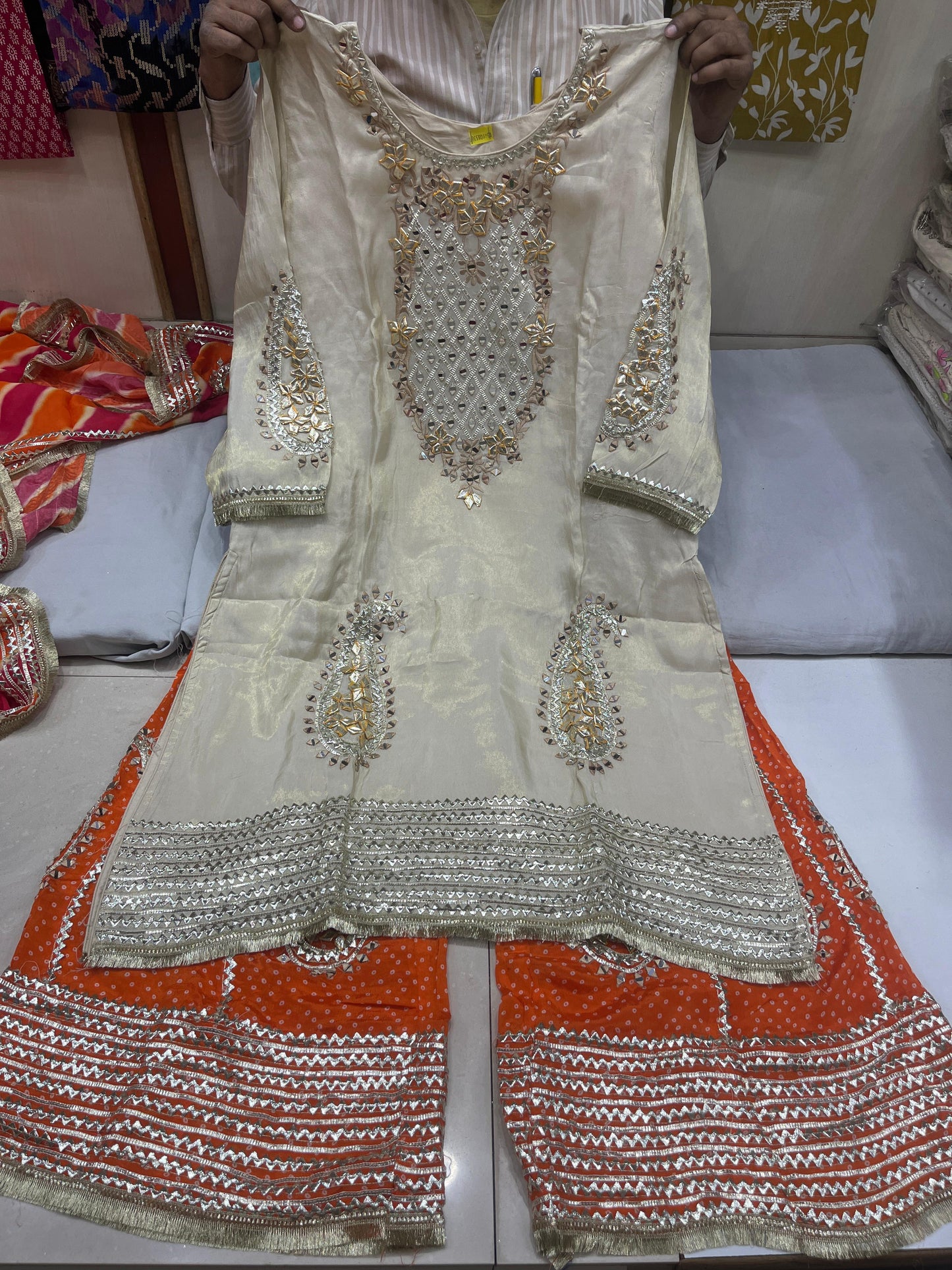 BANDHNI GOTTA PATTI SHARARA