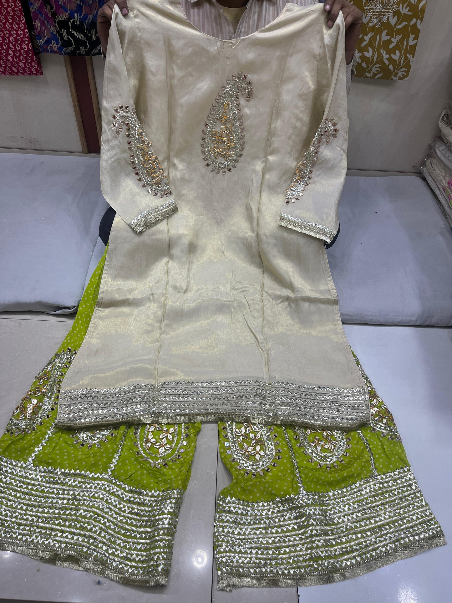 BANDHNI GOTTA PATTI SHARARA