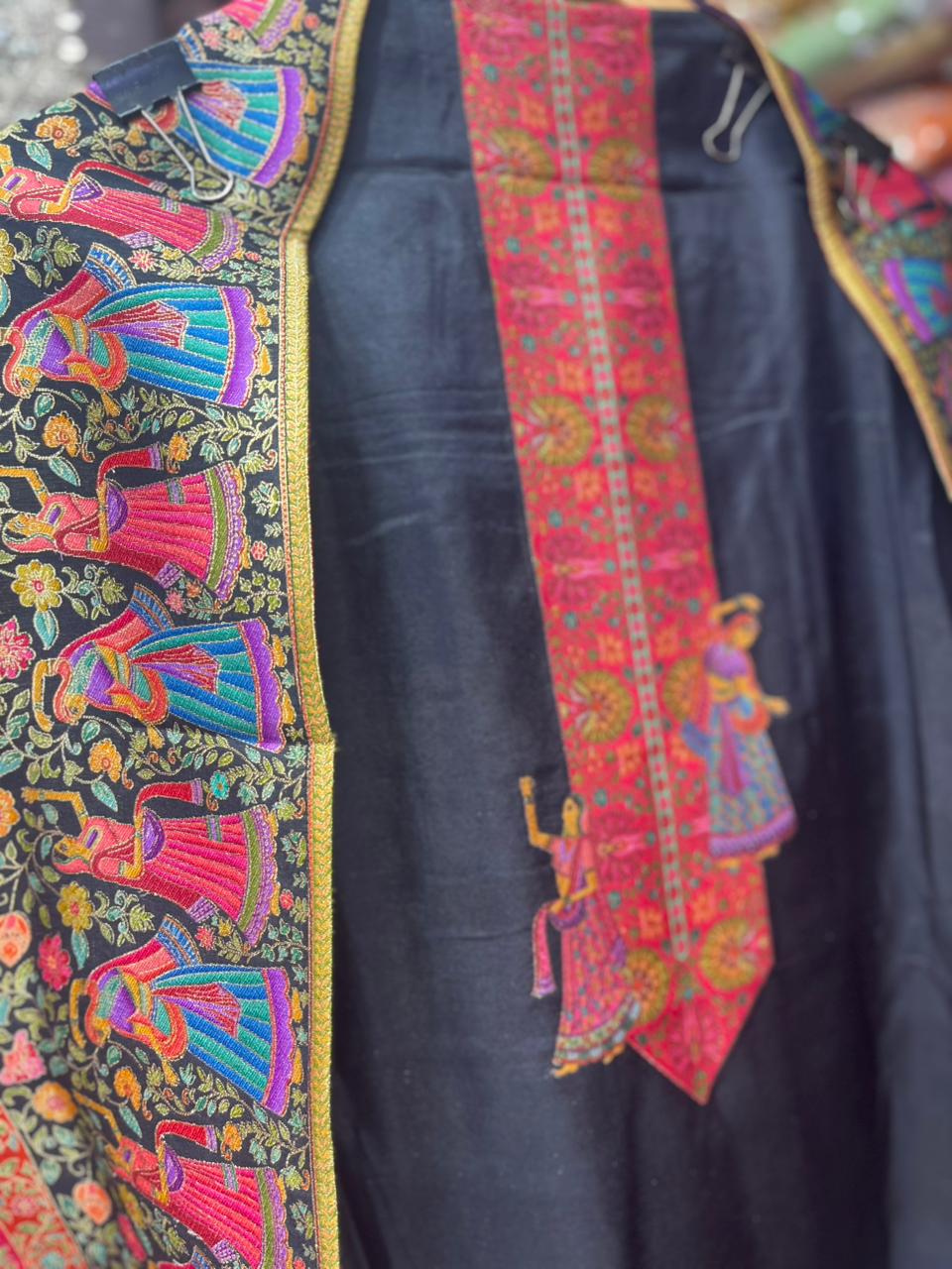 Pure Silk Banarasi Weaving Design no 5