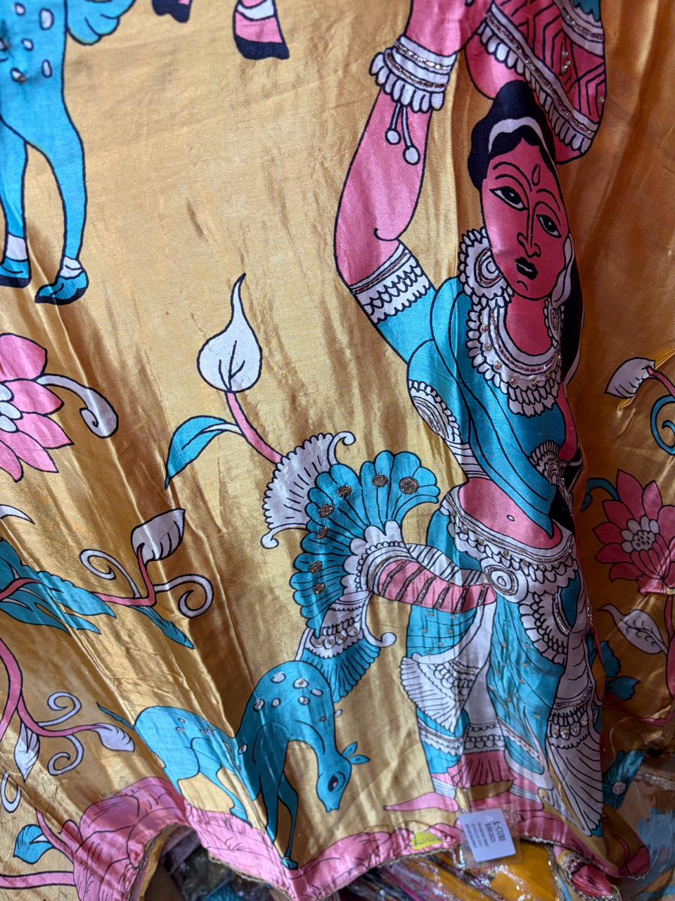Gajji Silk Figures Print - Design no 3