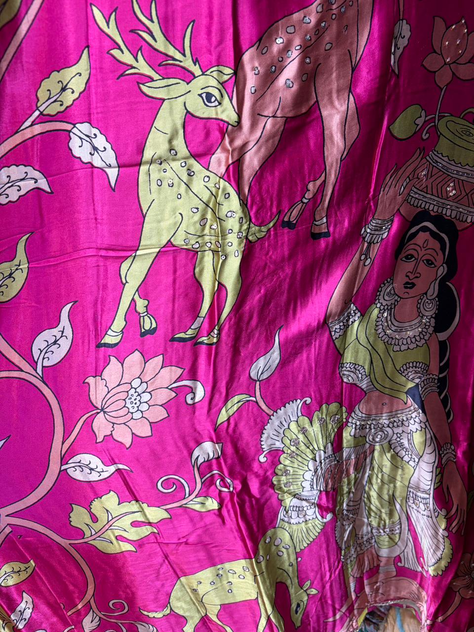 Gajji Silk Figures Print - Design no 3