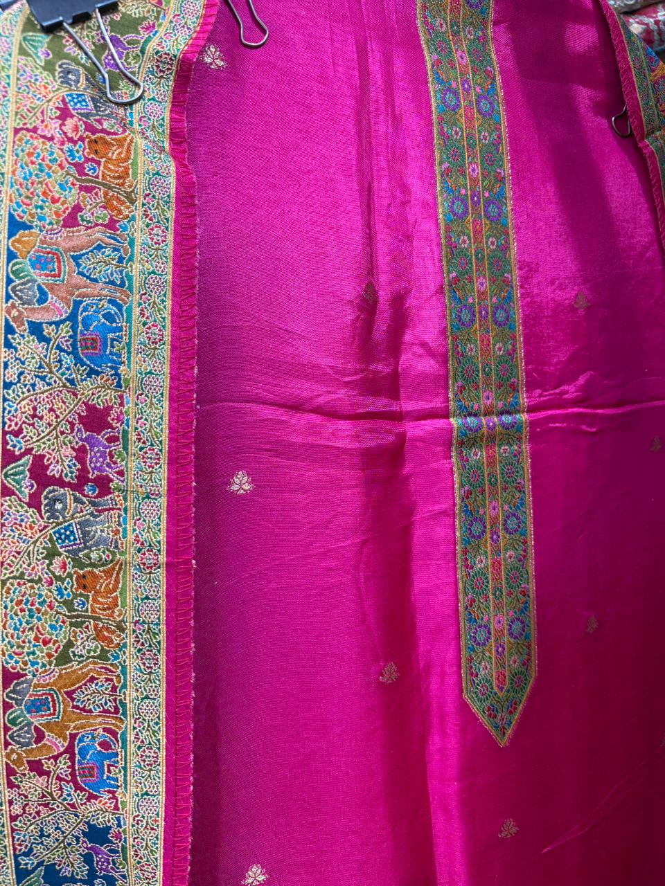 Pure Silk Banarasi Weave Heavy Dupatta Figures Ghera