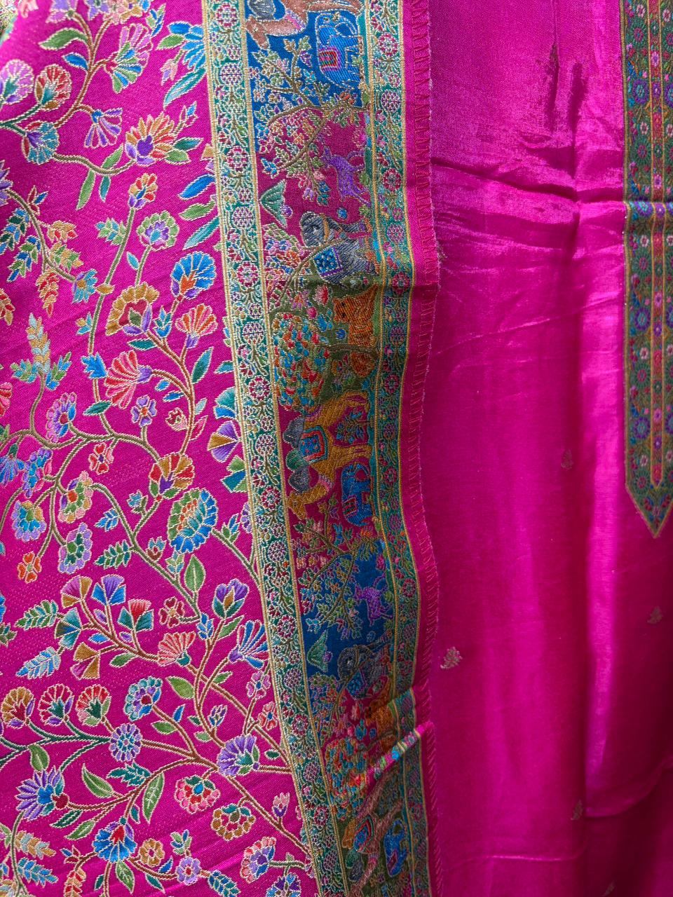 Pure Silk Banarasi Weave Heavy Dupatta Figures Ghera