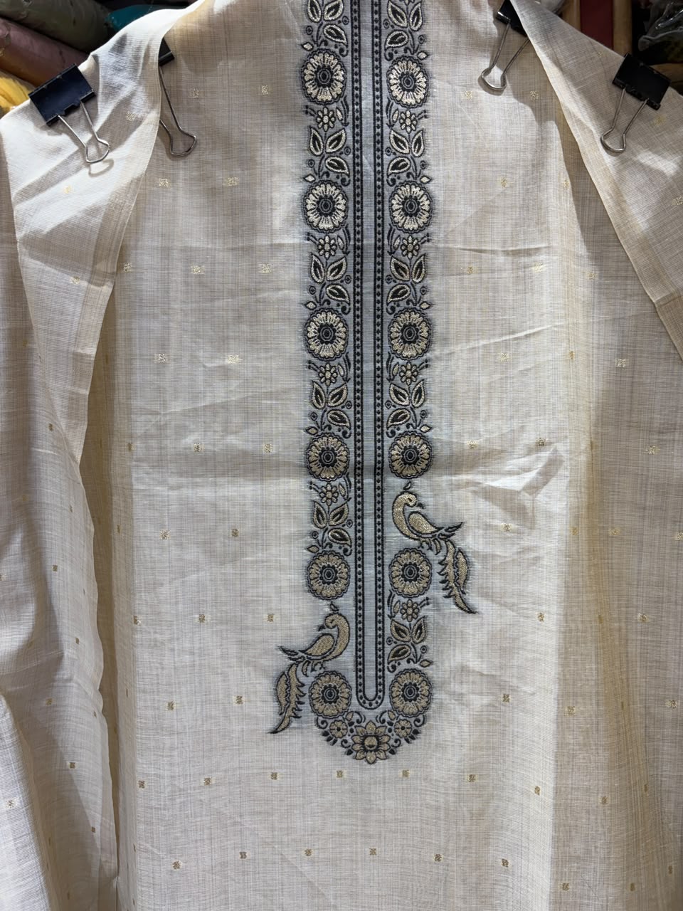 Jamdani Shimmer Weaving with Border  ( Beige Solo )
