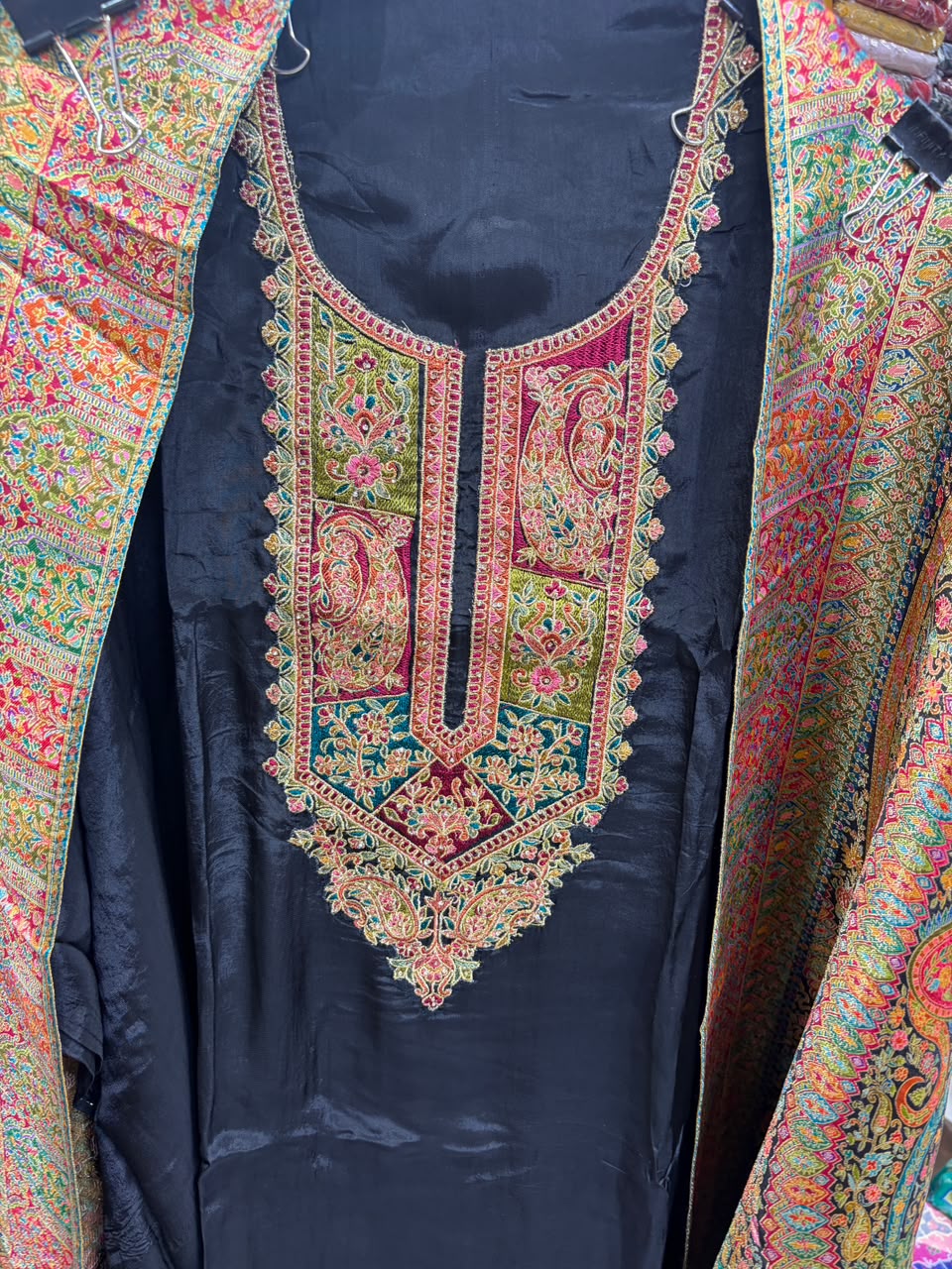 Banarsi weaving Dupatta with Premium Organza - New Edition