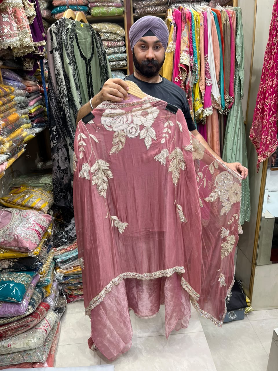 Royal Giraffe Shimmer Heavy Dupatta
