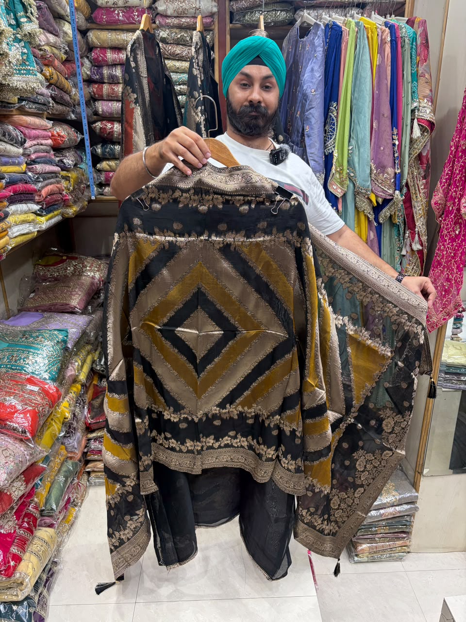 Kanjiwaram Silk Black Edition no 8