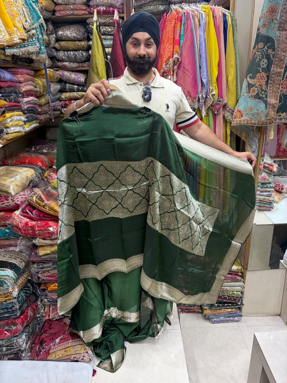 Premium Kanjivaram Elegant Patch Work Neck Edition 12