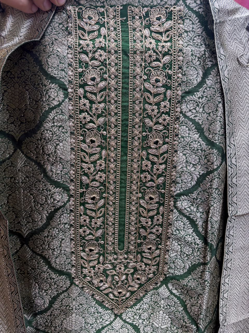 Premium Kanjivaram Elegant Patch Work Neck Edition 12