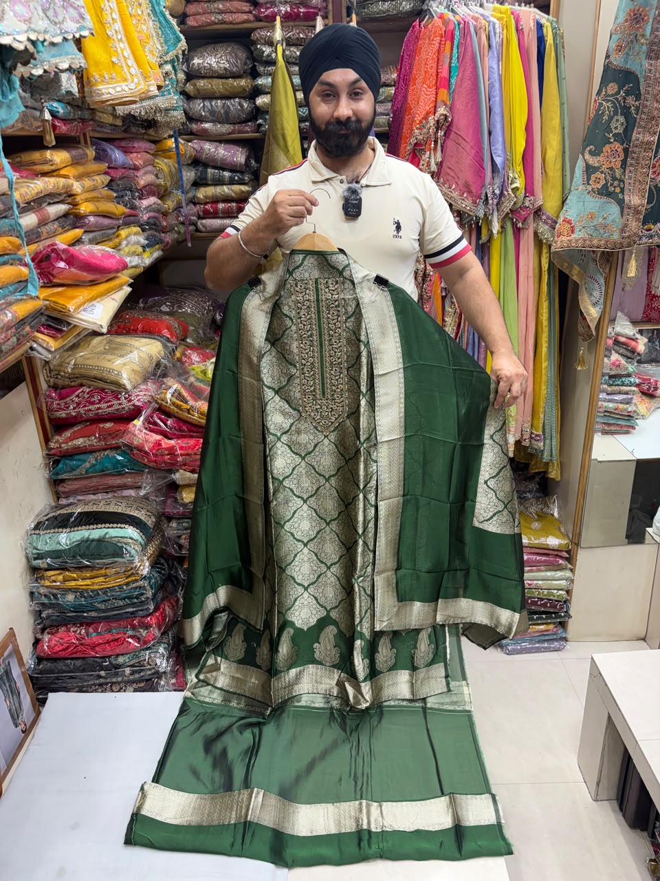 Premium Kanjivaram Elegant Patch Work Neck Edition 12