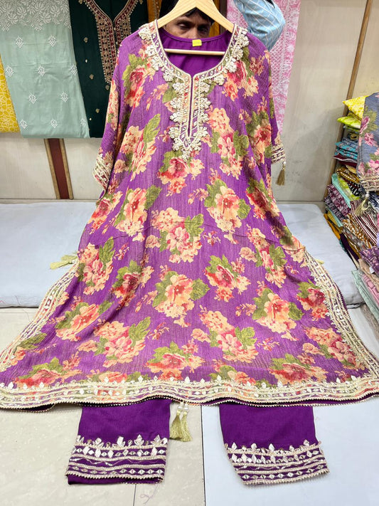 Crushed tissue kaftan