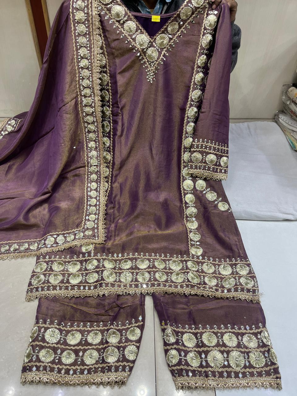 Viral Pant Mirror Suit