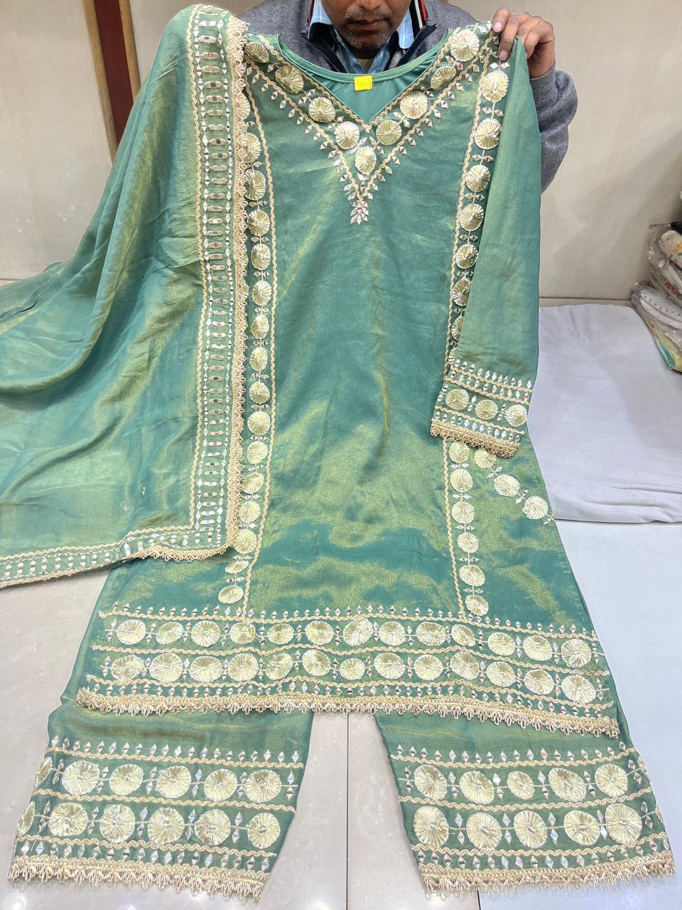 Viral Pant Mirror Suit