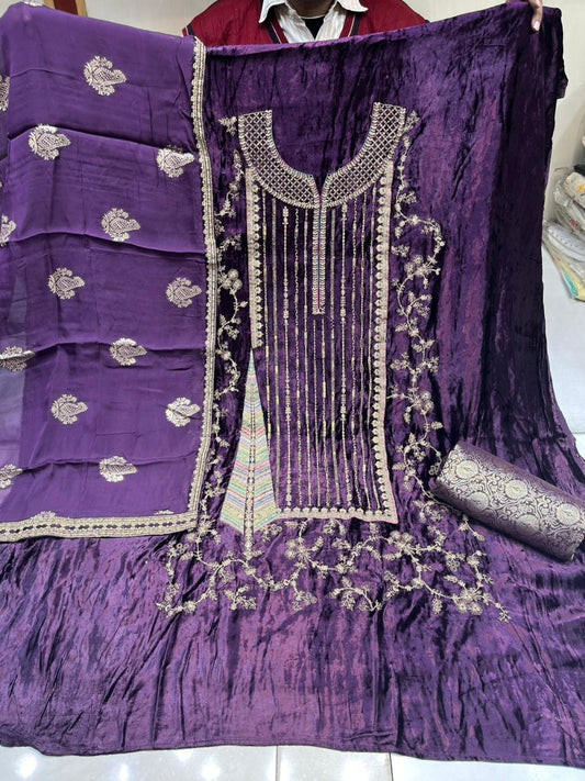 Kimkhab Salwar Velvet Suit