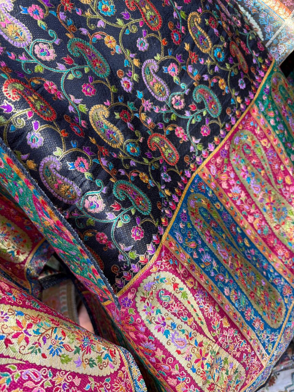 Pure Silk Jacquard Weaving Suits