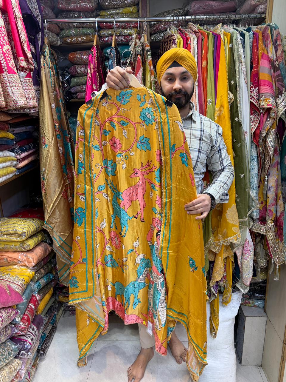 Gajji Silk Figures Print - Design no 3