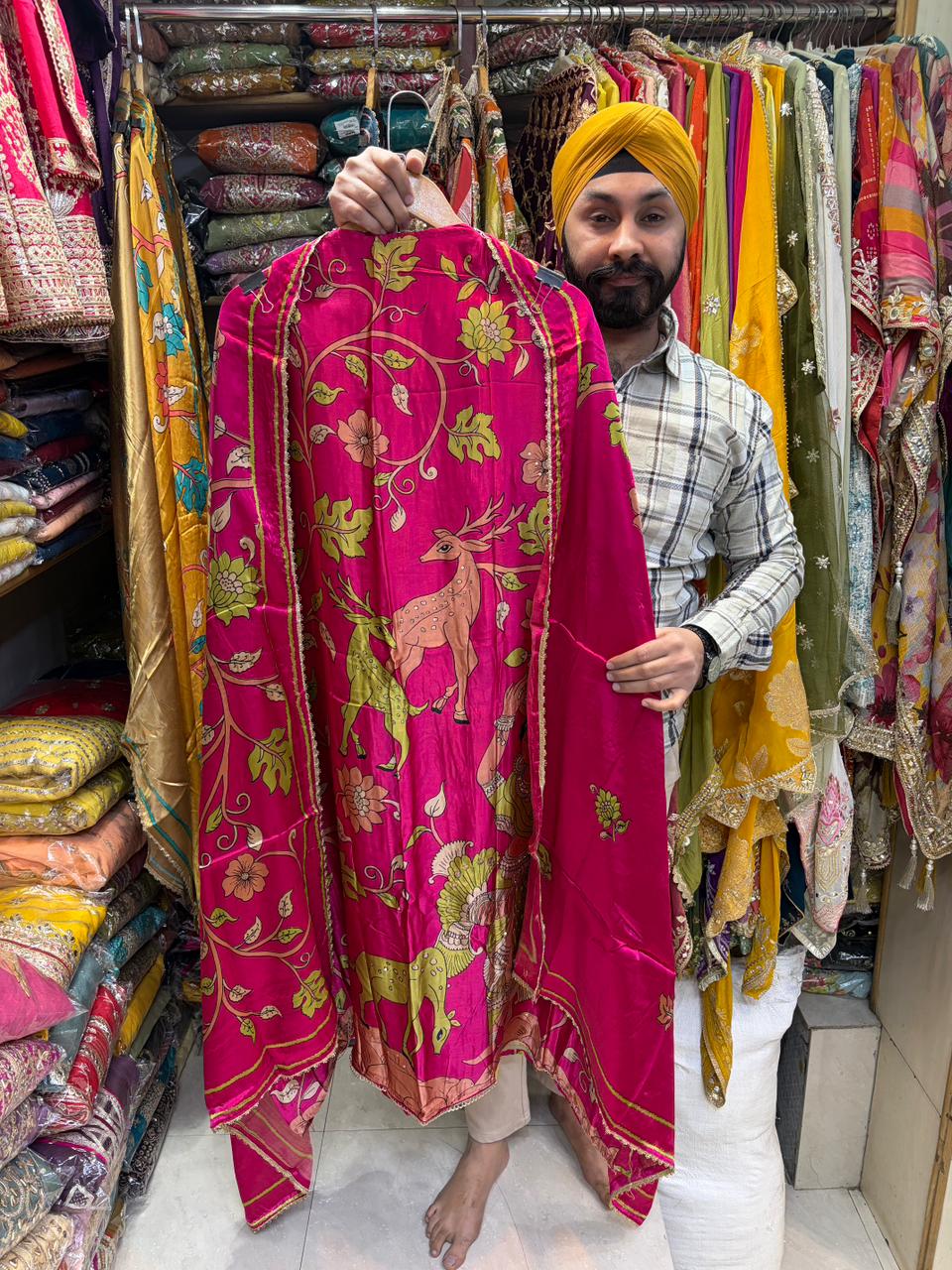 Gajji Silk Figures Print - Design no 3