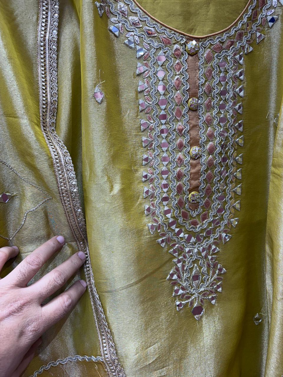 Pure Shimmer Glass Tissue Designer Mirror Suits