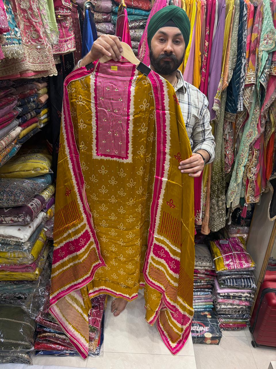 Gajji  Bhandej Choli Style - Design no 5