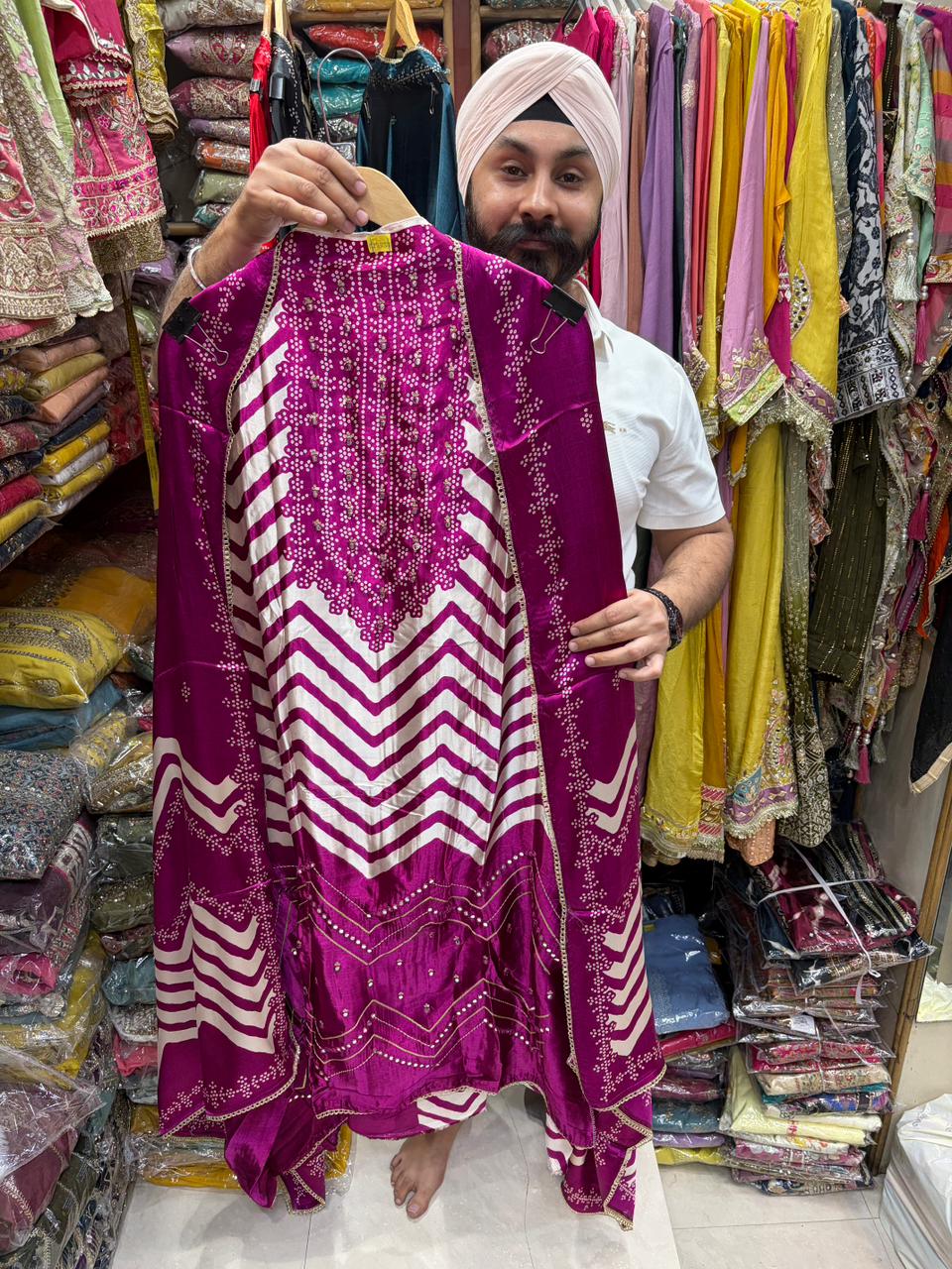 Gajji Striking Laheriya Print - Design no 11