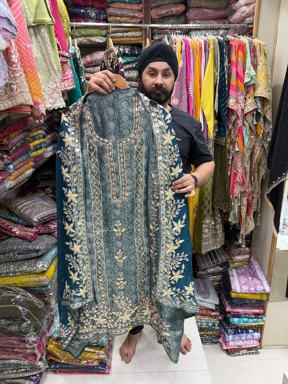 Jamawar Banarsi Heavy Gotta Suits