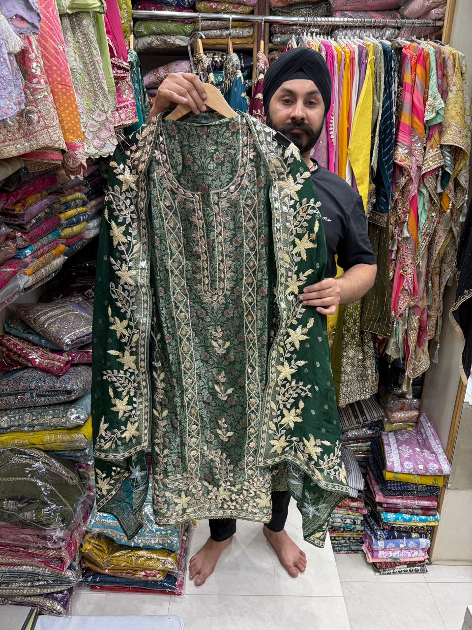 Jamawar Banarsi Heavy Gotta Suits