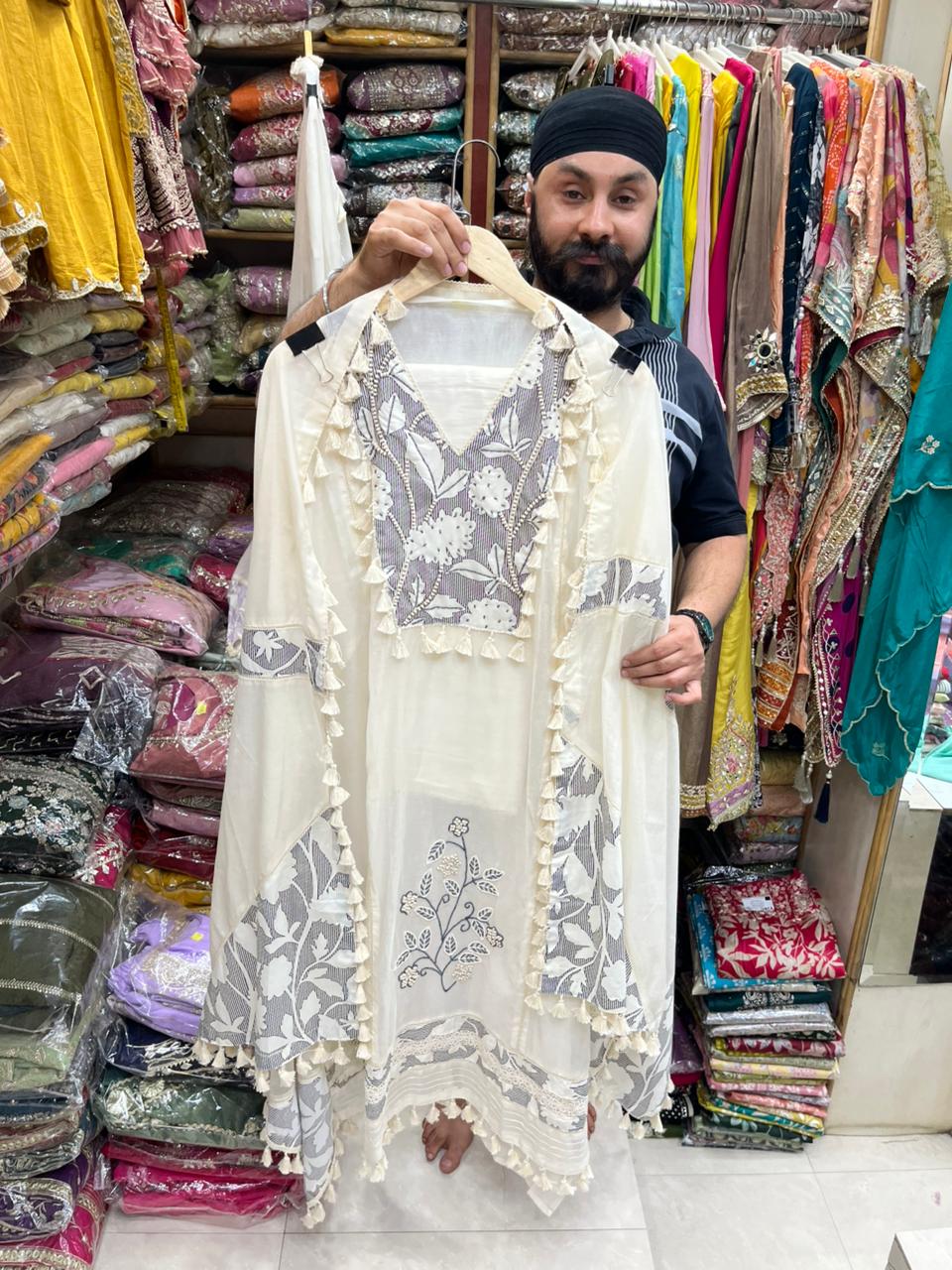 Summer Special Pure Mul Chanderi ( Croshiya & Pearl )