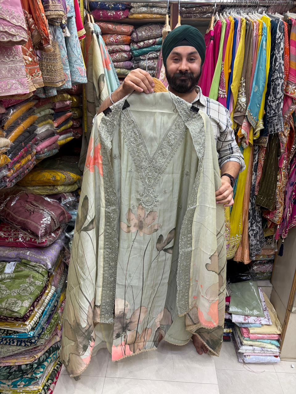 Muslin Floral Print V Neck Heavy Dupatta D no 3