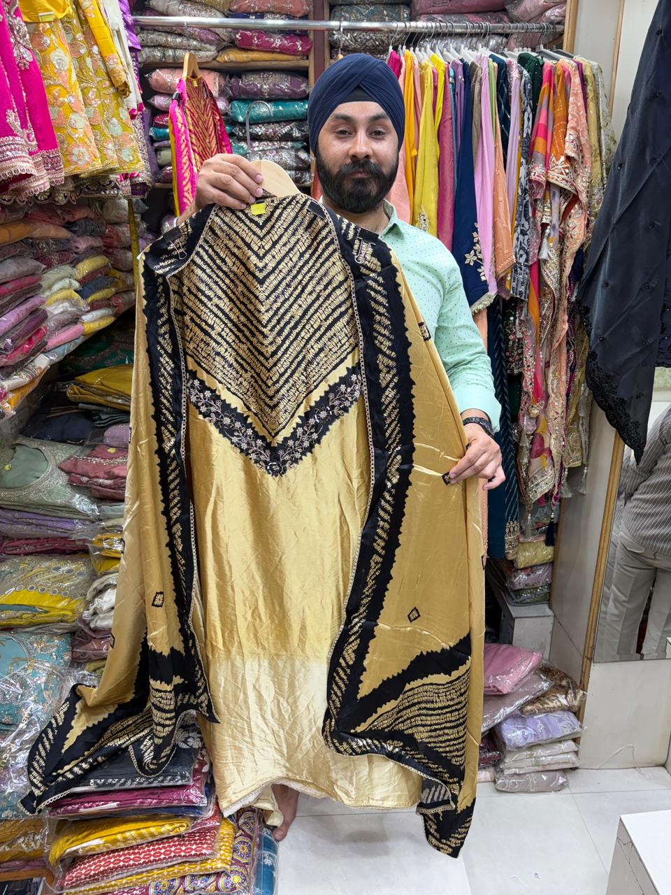 Gajji Bandhni & Ombrey Fusion - Design no 16