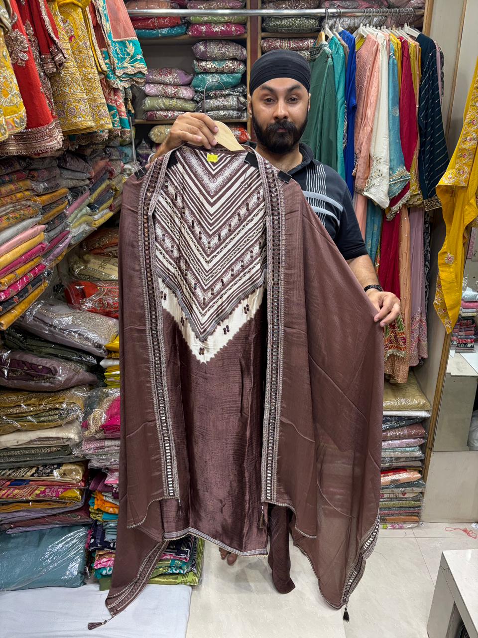 Gajji Chivron Print V Style Neck - Design no 18
