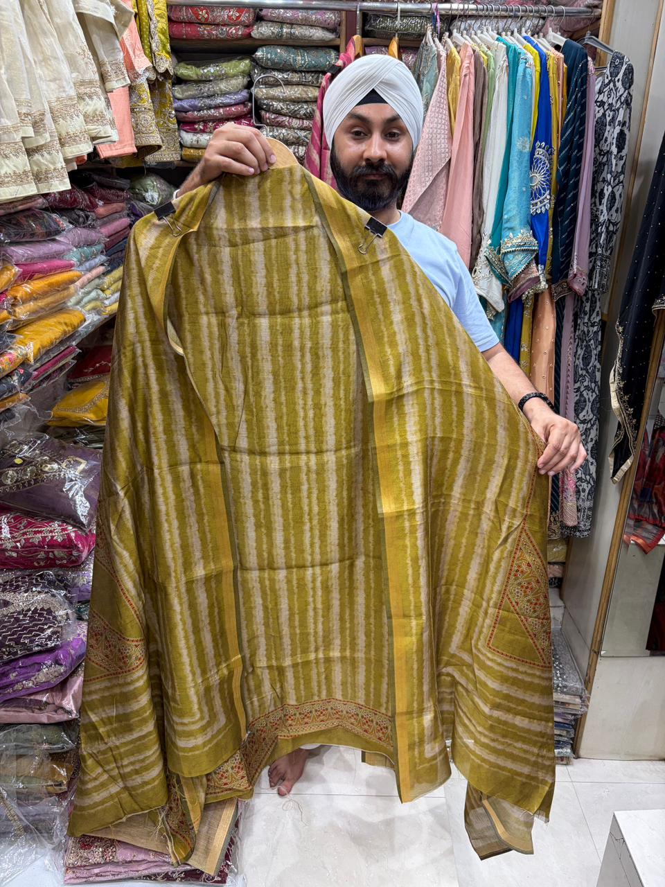 Maheshwari Handloom Suit - Shibori Print Dupatta