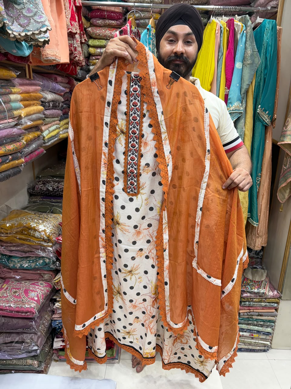 Mul Chanderi Polta Dot Pakistani Suit
