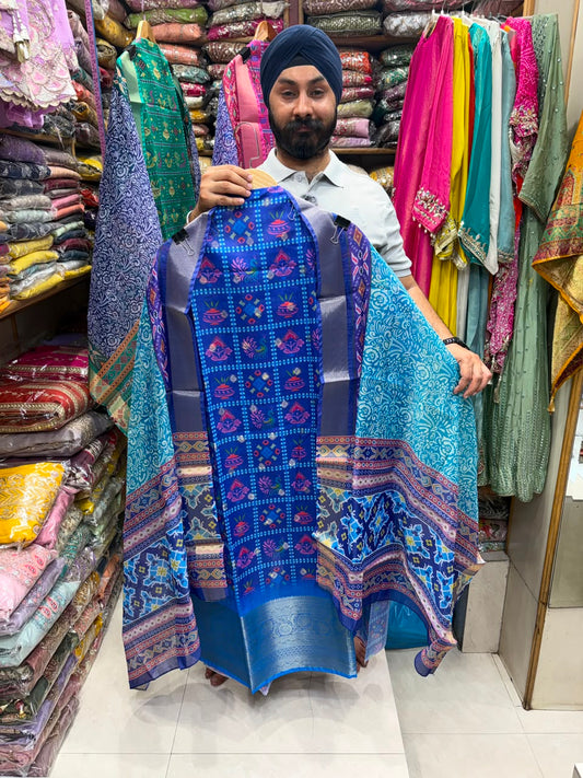 Premuim Silk Zari Pallu Border Patola Print 2