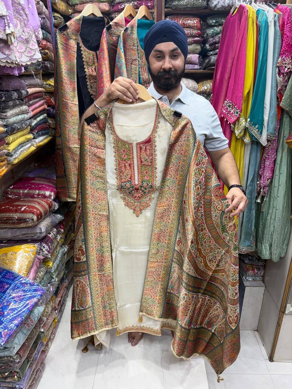 Banarsi weaving Dupatta with Premium Organza - New Edition