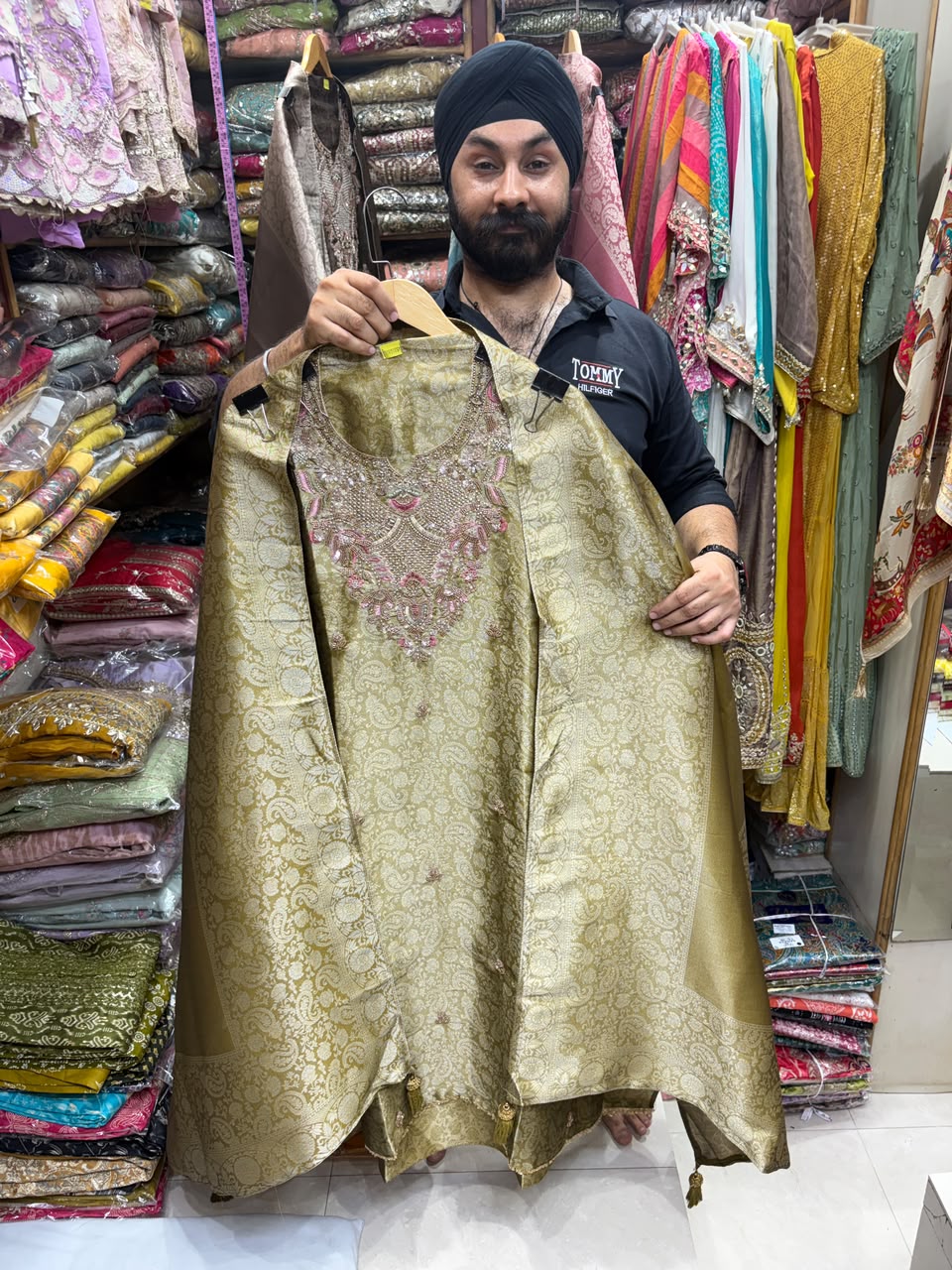 Premium Giraffe Silk Banarsi Handwork Gala