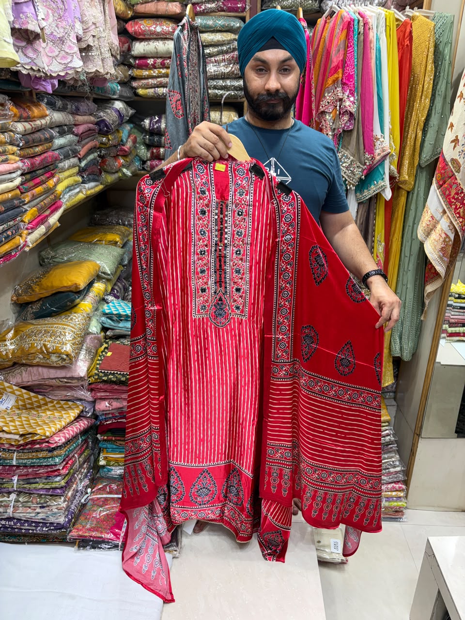 Gajji New Laheriya Print Stall Dupatta - Edition no 29