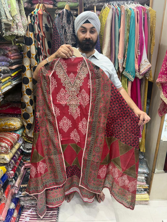 Premium Maheshwari Block Print Zari Neck - limited Edition