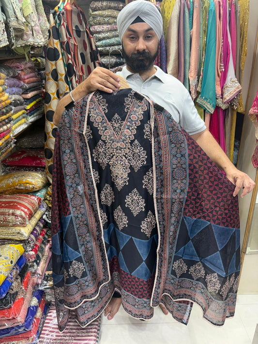 Premium Maheshwari Block Print Zari Neck - limited Edition