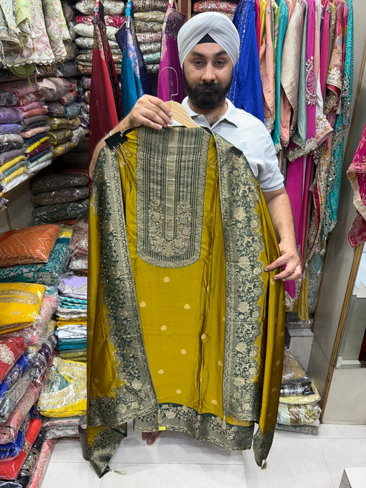 Kanjivaram Silk Suit Antiq Gold Weaving 2.0