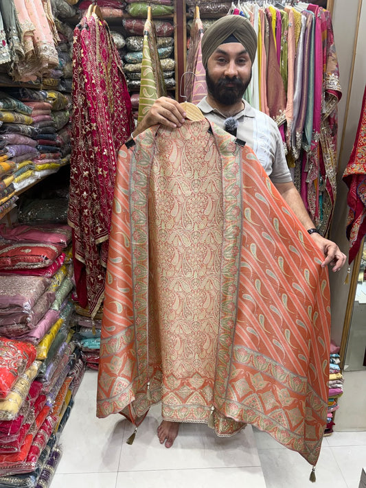 Premium Giraffe Banarsi Weaving 3.0 - Dabka Work