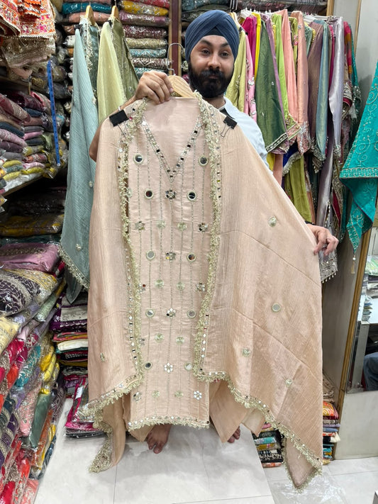 Exclusive Giraffe Mirror Work with Crushed Shimmer Dupatta