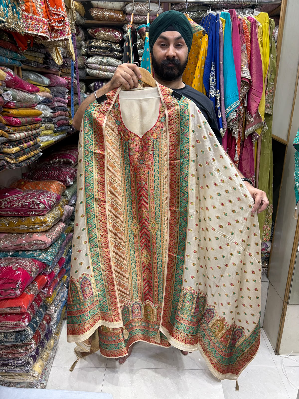 Premuim Silk Kimkhwab Look Position Weave - Jaal Edition