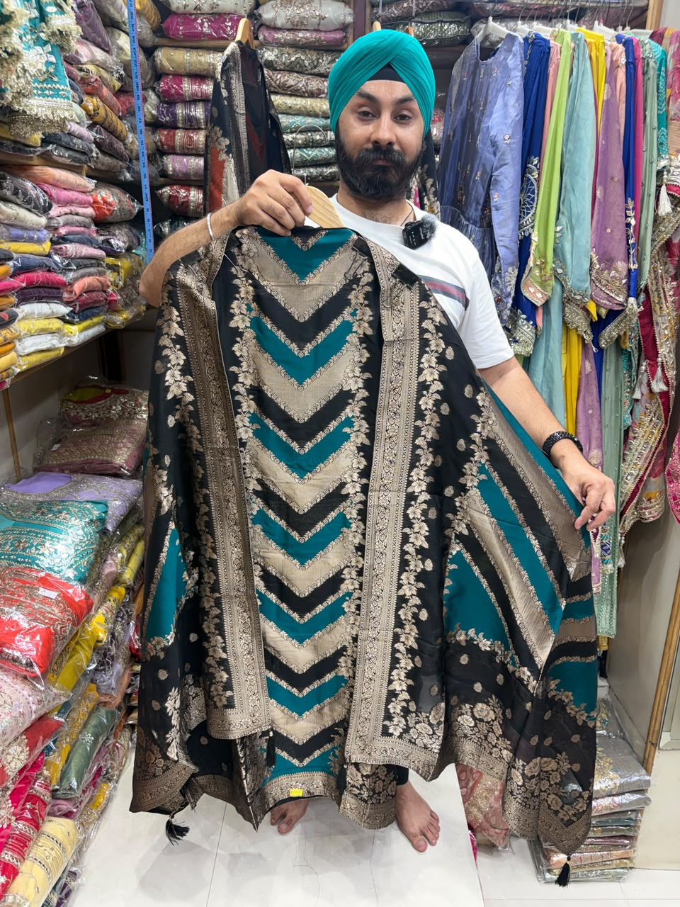Kanjiwaram Silk Black Edition no 8