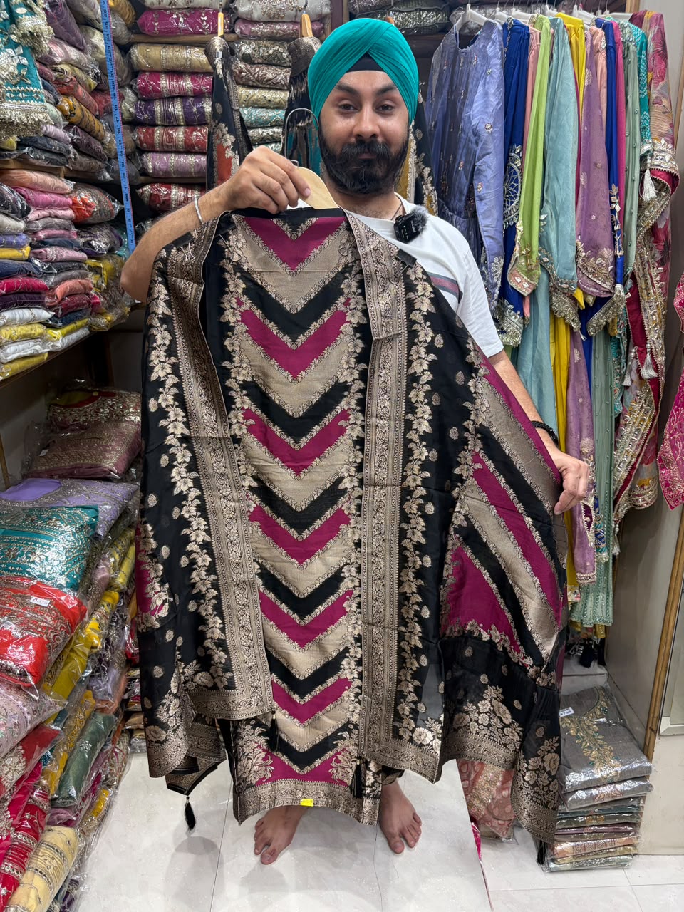 Kanjiwaram Silk Black Edition no 8