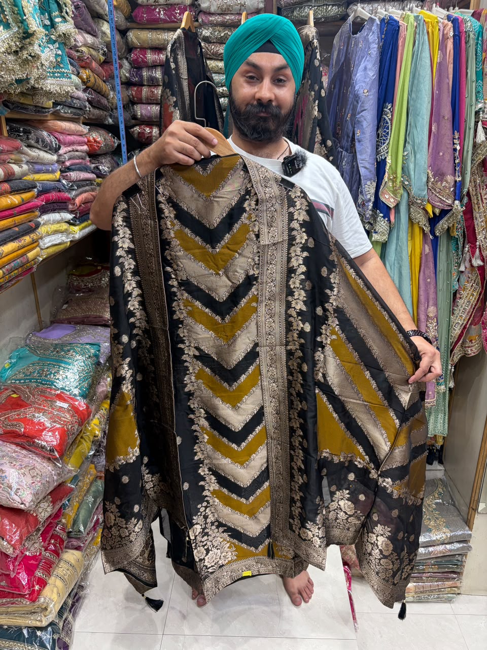 Kanjiwaram Silk Black Edition no 8
